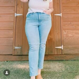 Madewell The High-Rise Slim Crop Boyjean in Dumas Wash: Ripped Edition
